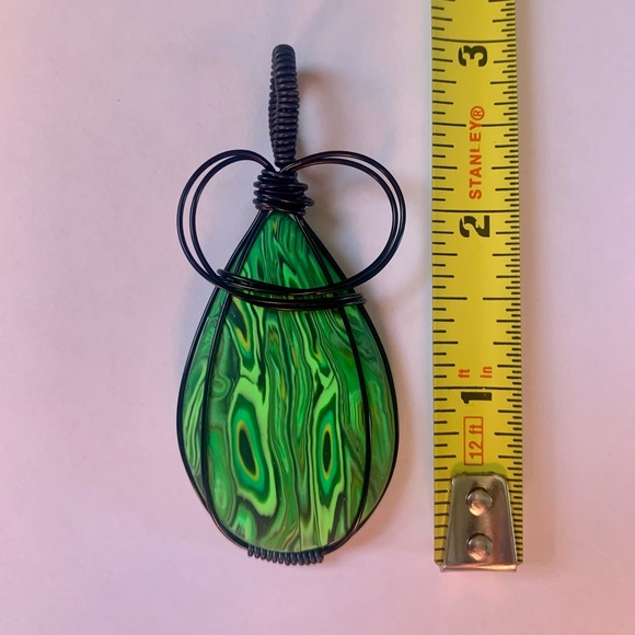 Black & Green Swirl Pendant-Handcrafted NWT - Picture 3 of 4